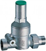 Редуктор давления Far 3/4", ВР-американка, хромированный, под аксиальный манометр, FA 2830 34